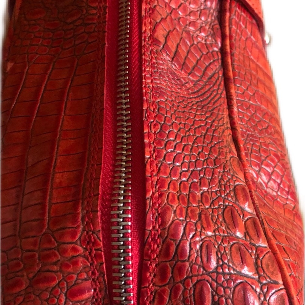 Women’s Red Handbag - Picture 14 of 16